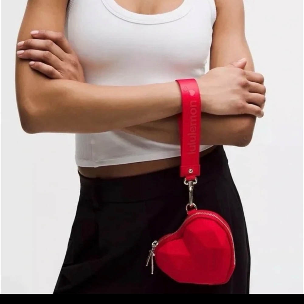Lululemon bag